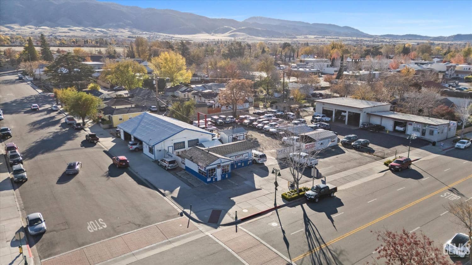 230 E Tehachapi Boulevard — photo 3