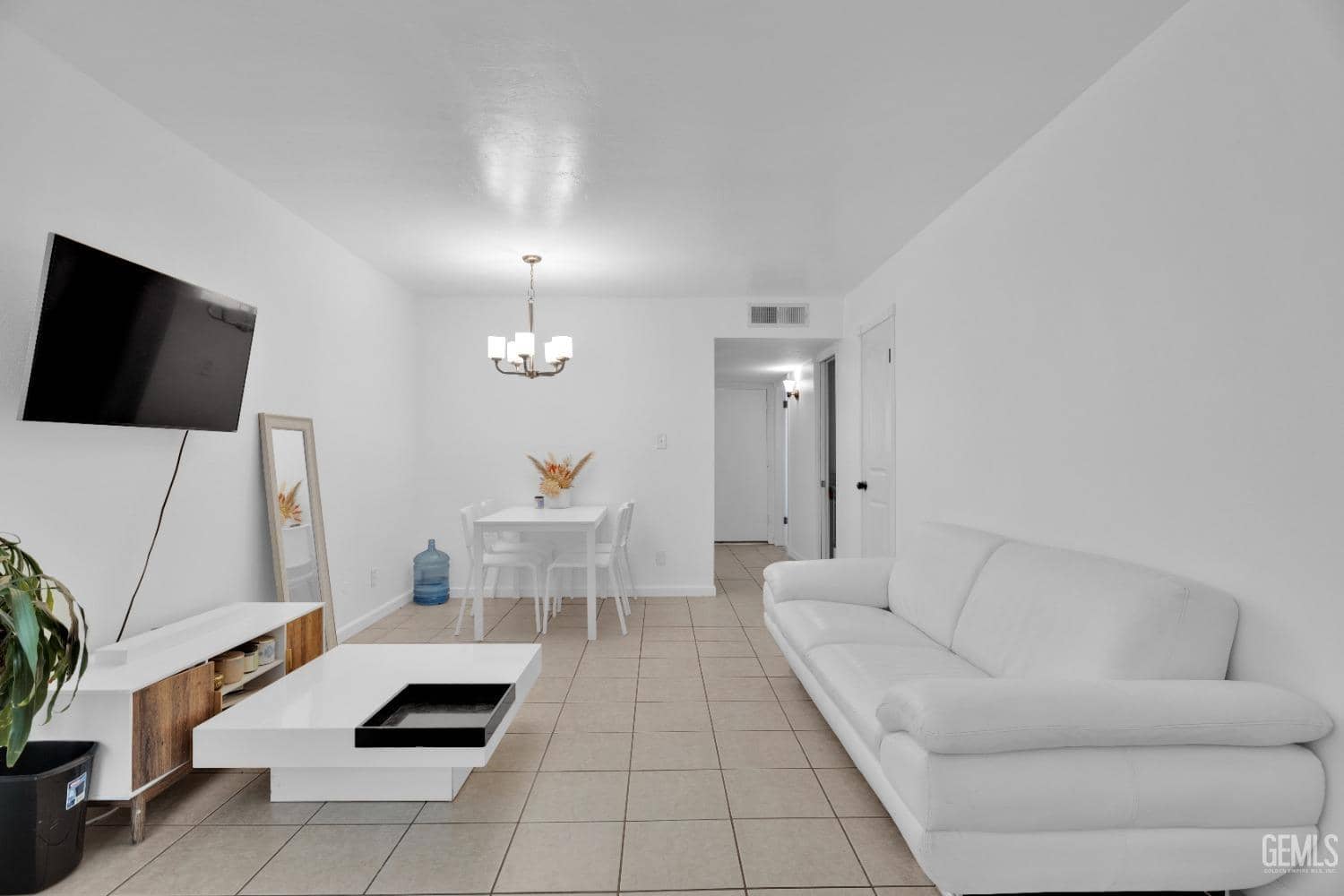 1437 Libra Court — photo 6