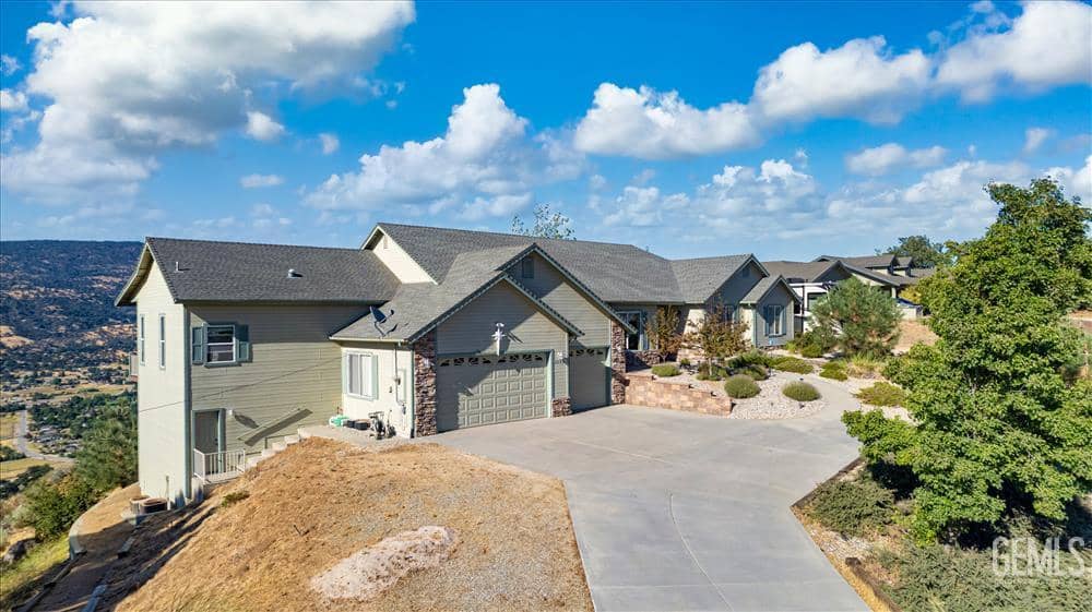 30730 Fox Ridge Court — photo 2