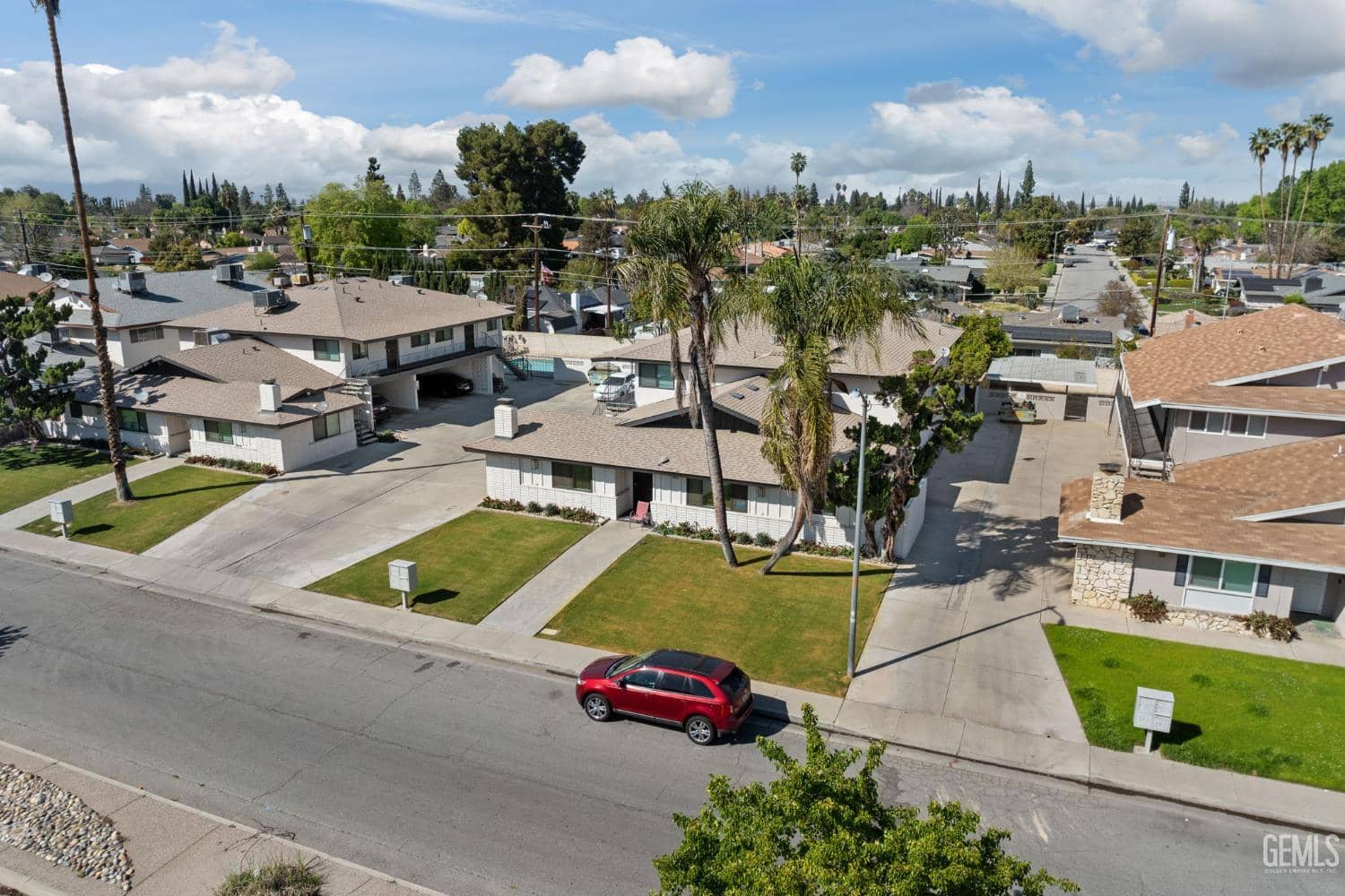 6206 Stockdale Highway — photo 3