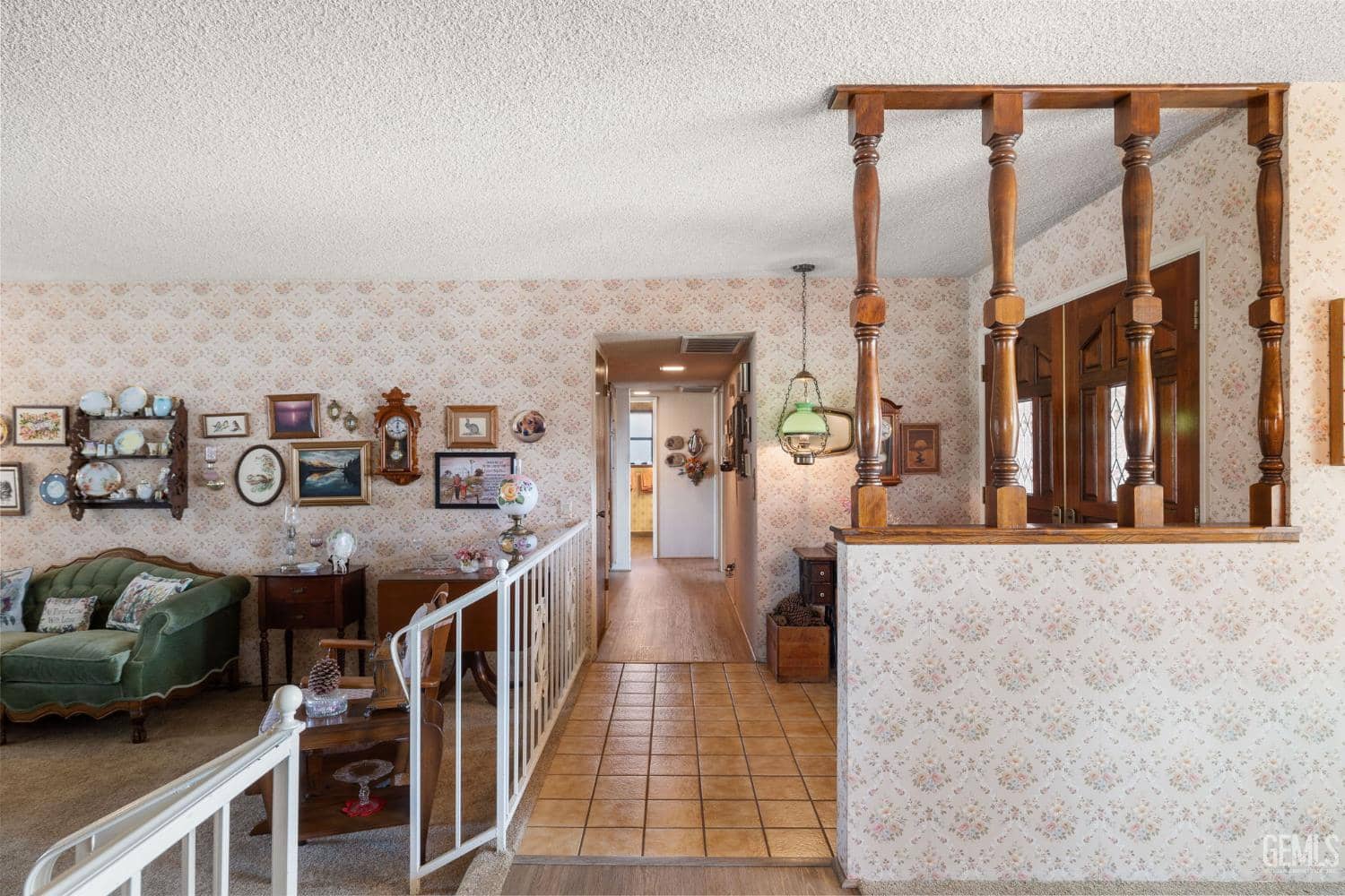 7240 Olive Drive — photo 4