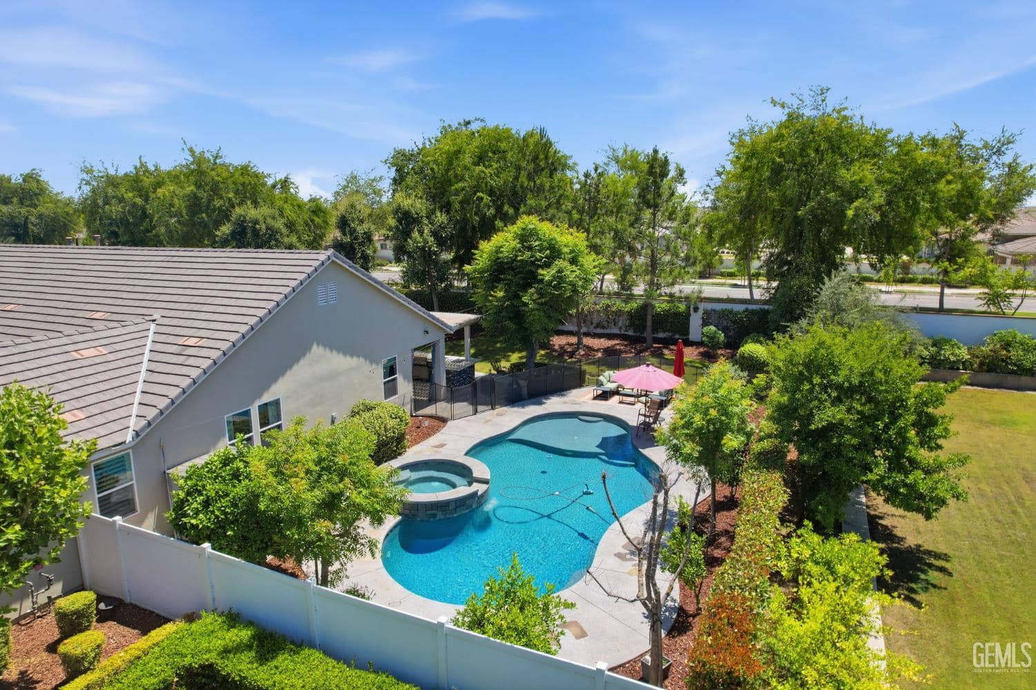 12515 Lincolnshire Drive — photo 5