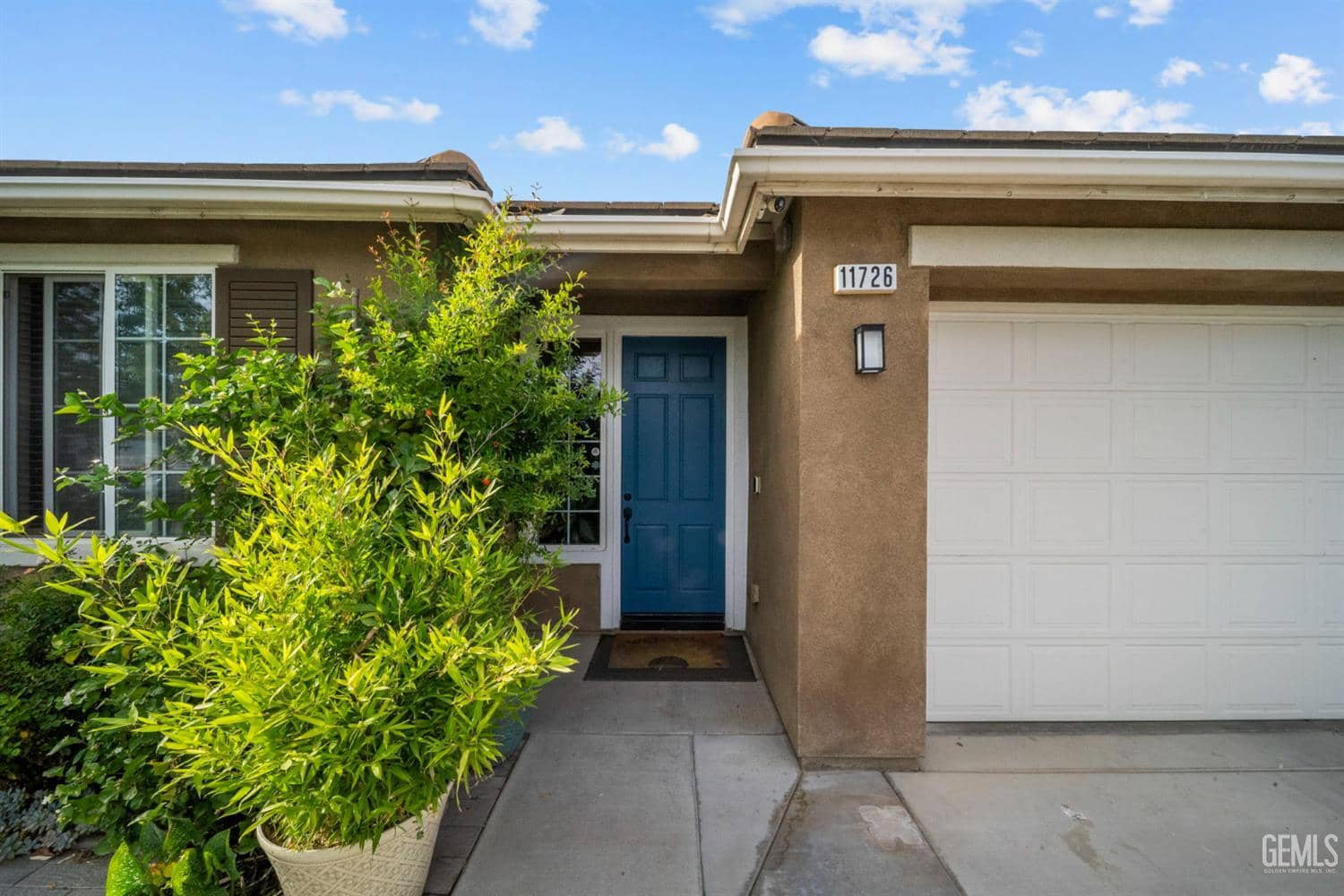 11726 Christmas Rose Dr — photo 2
