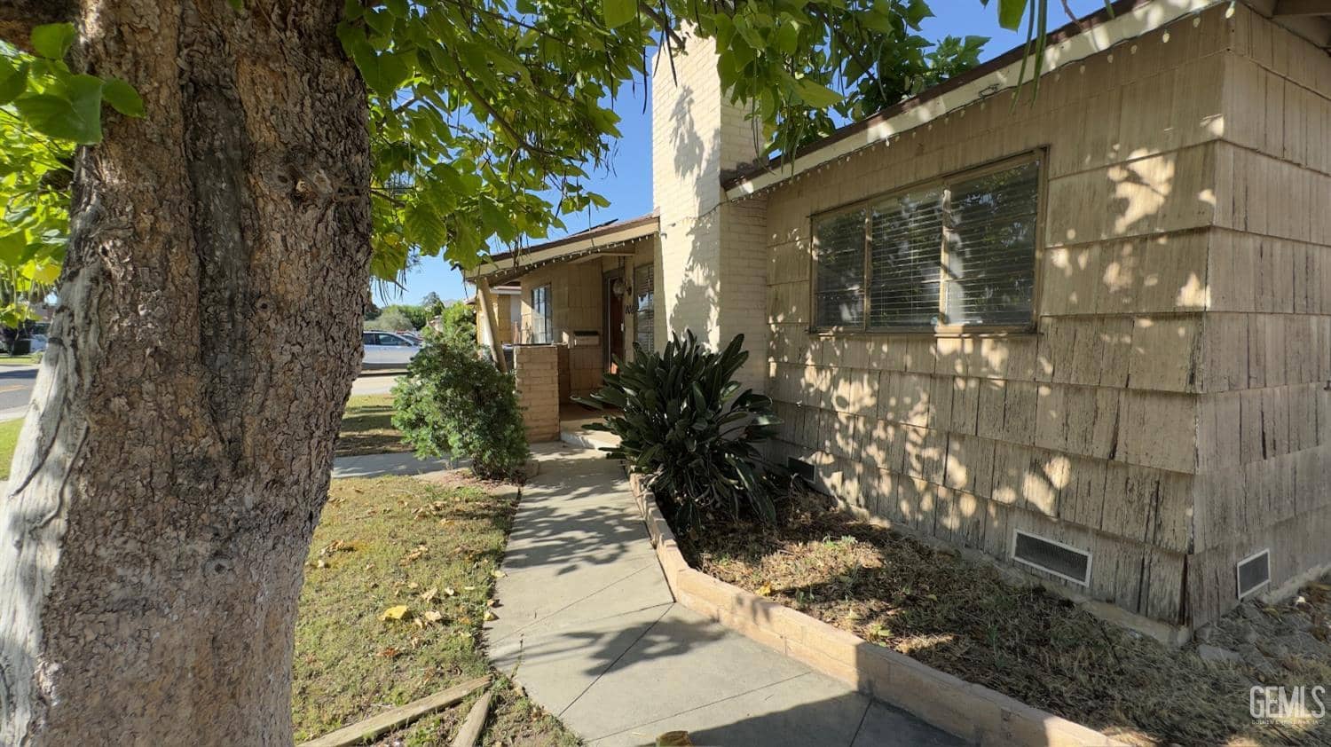 806 Piute Street — photo 3