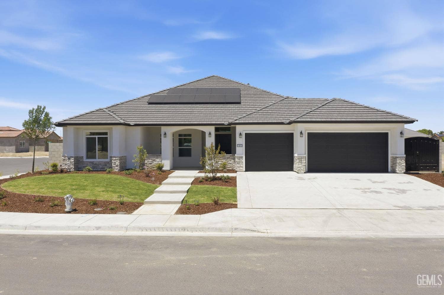 13615 Velma Pearl Way — photo 2