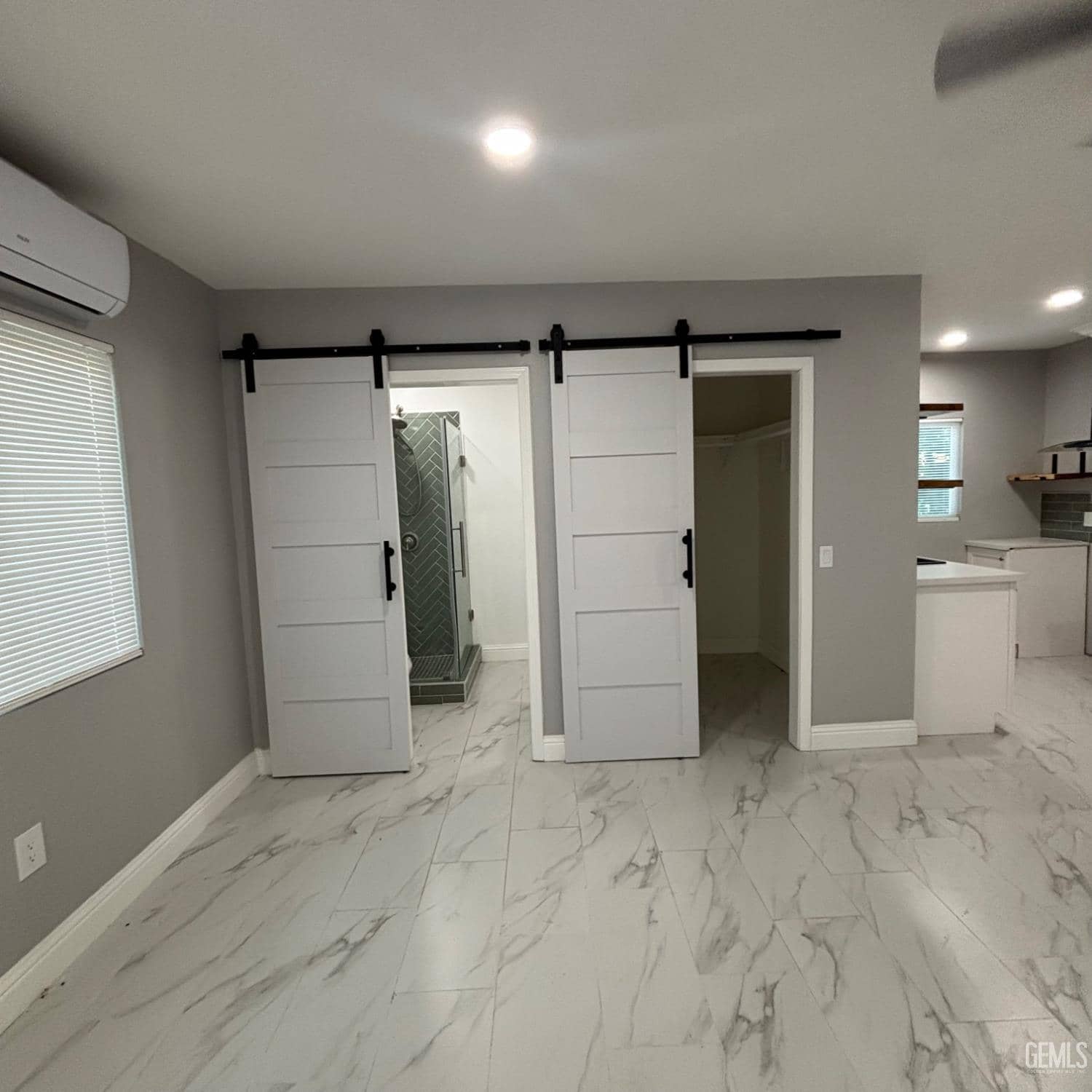 421 Wilson Avenue — photo 5
