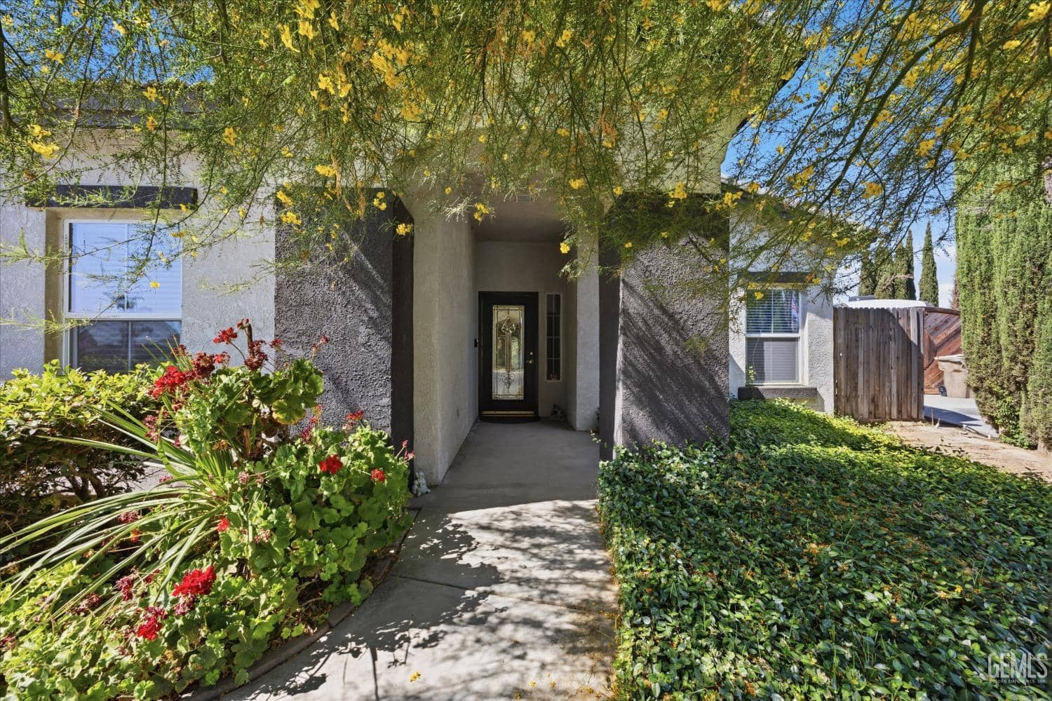 10115 Salerosa Court — photo 4