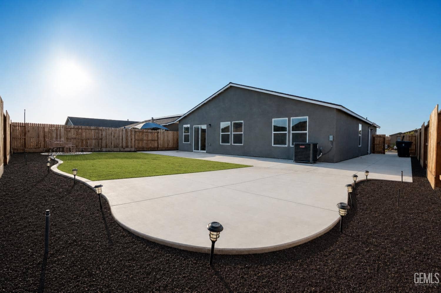 8611 Lacuna Coil Avenue — photo 4