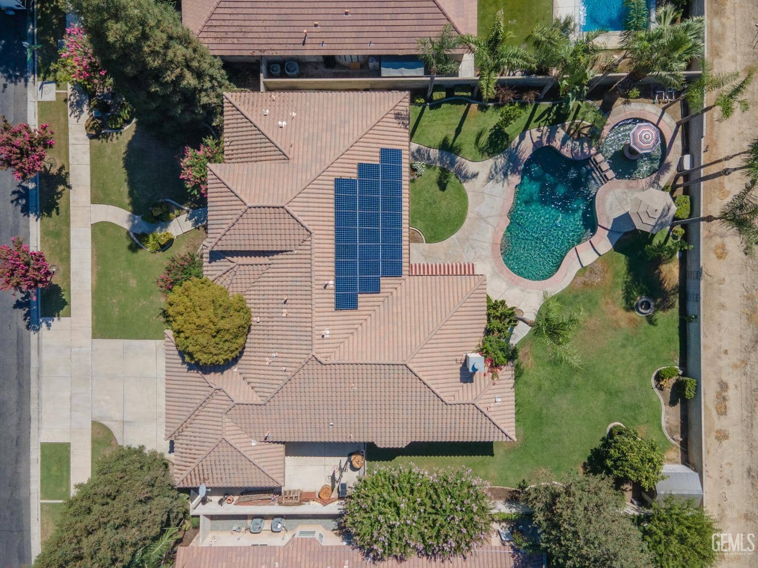 10503 Hinderhill Drive — photo 2