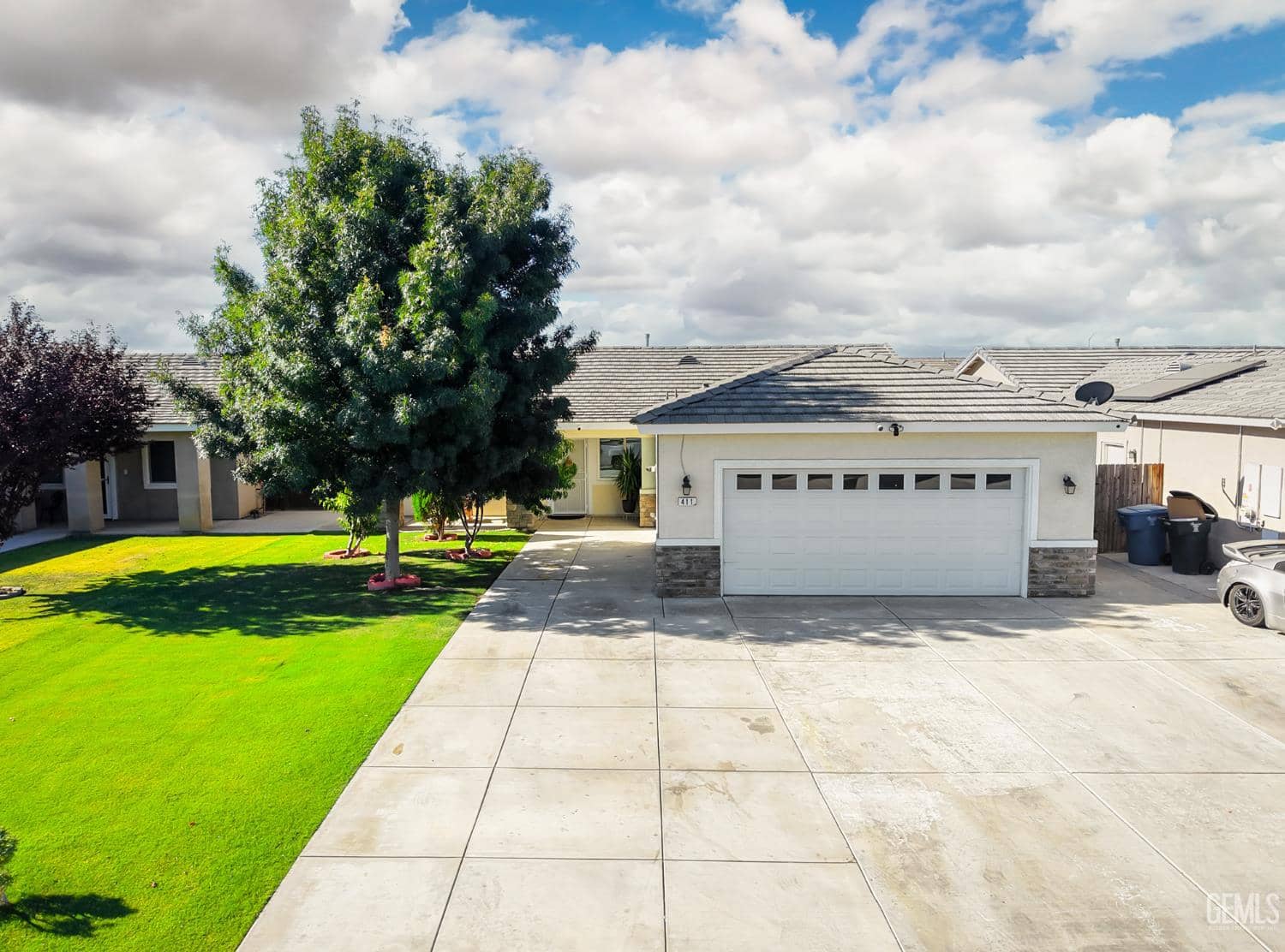 411 Darling Point Drive