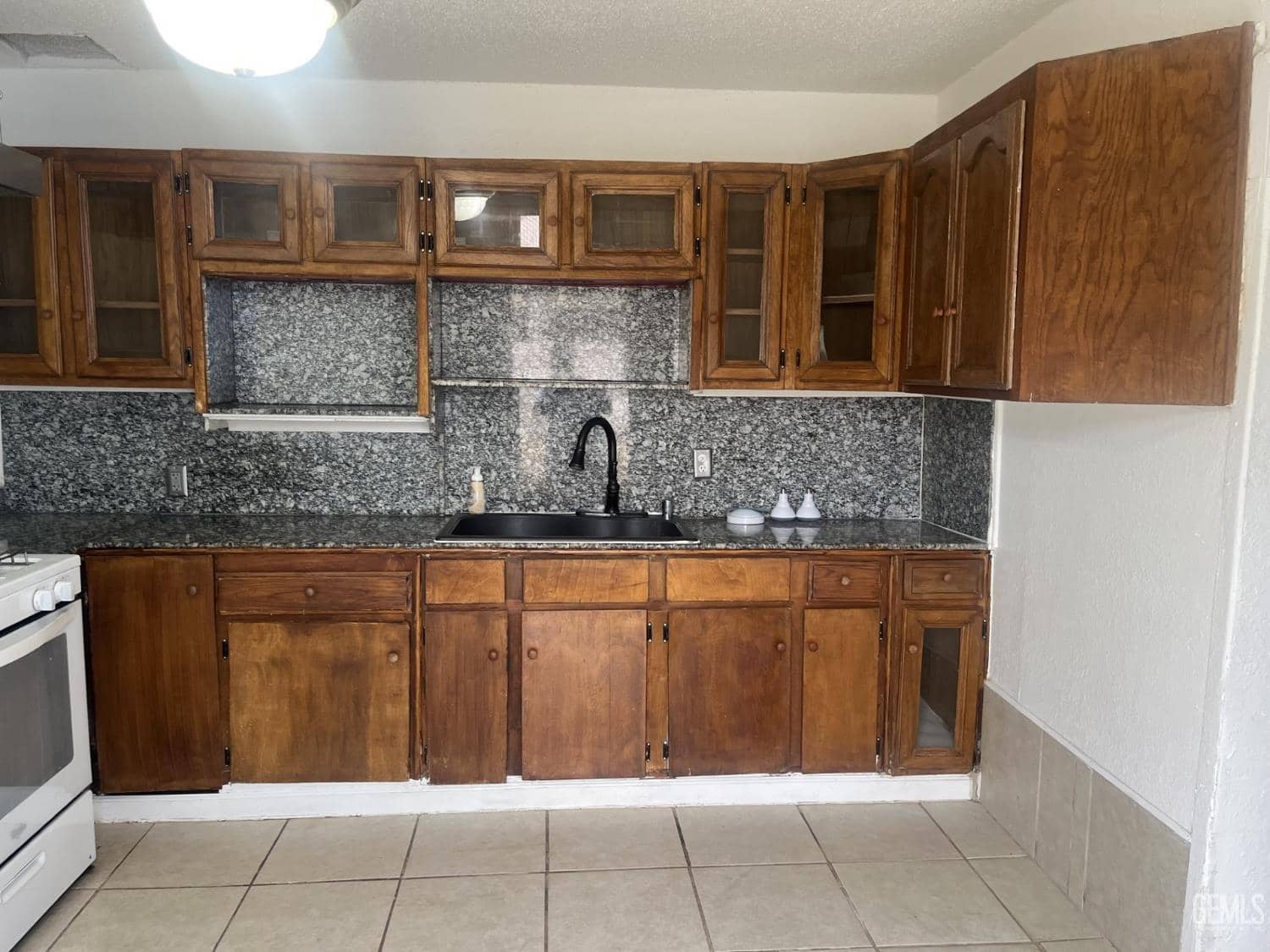 2612 Norman Avenue — photo 5