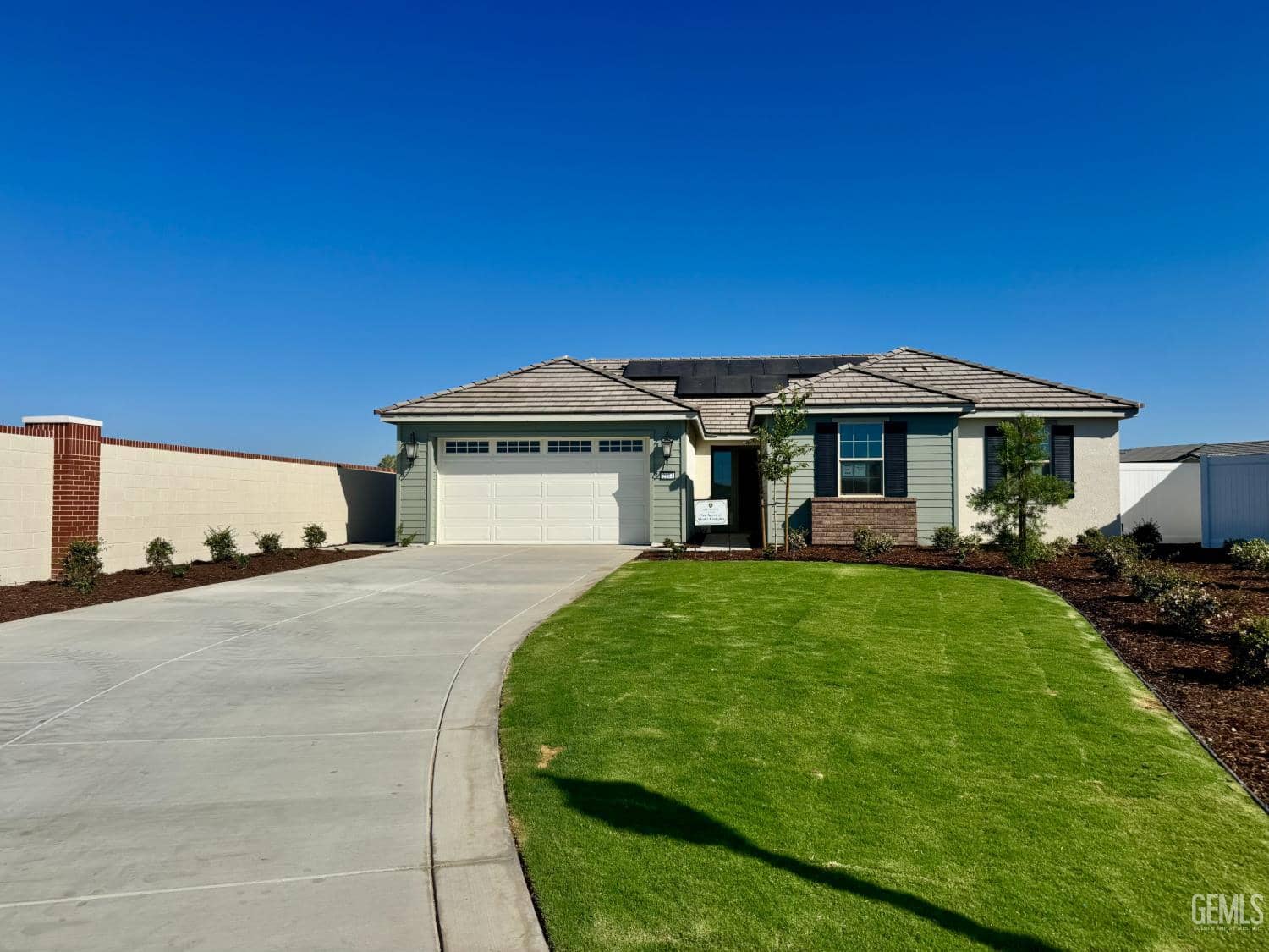2104 Silkstone Court — photo 1