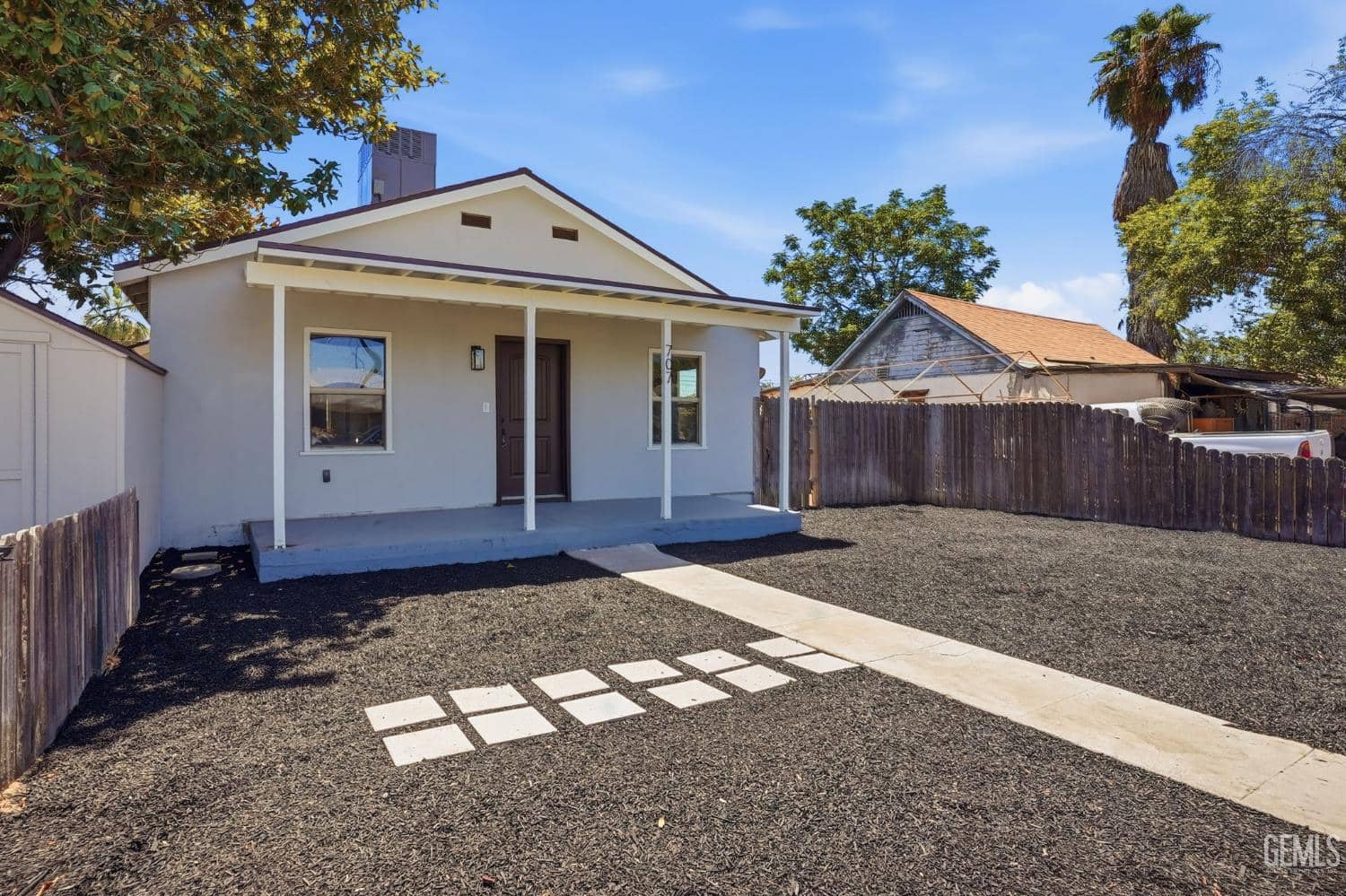 707 Lincoln Avenue — photo 3