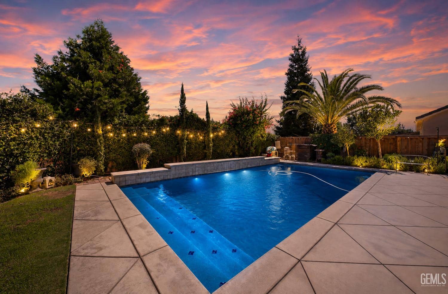 5902 Grizzly Peak Drive — photo 2