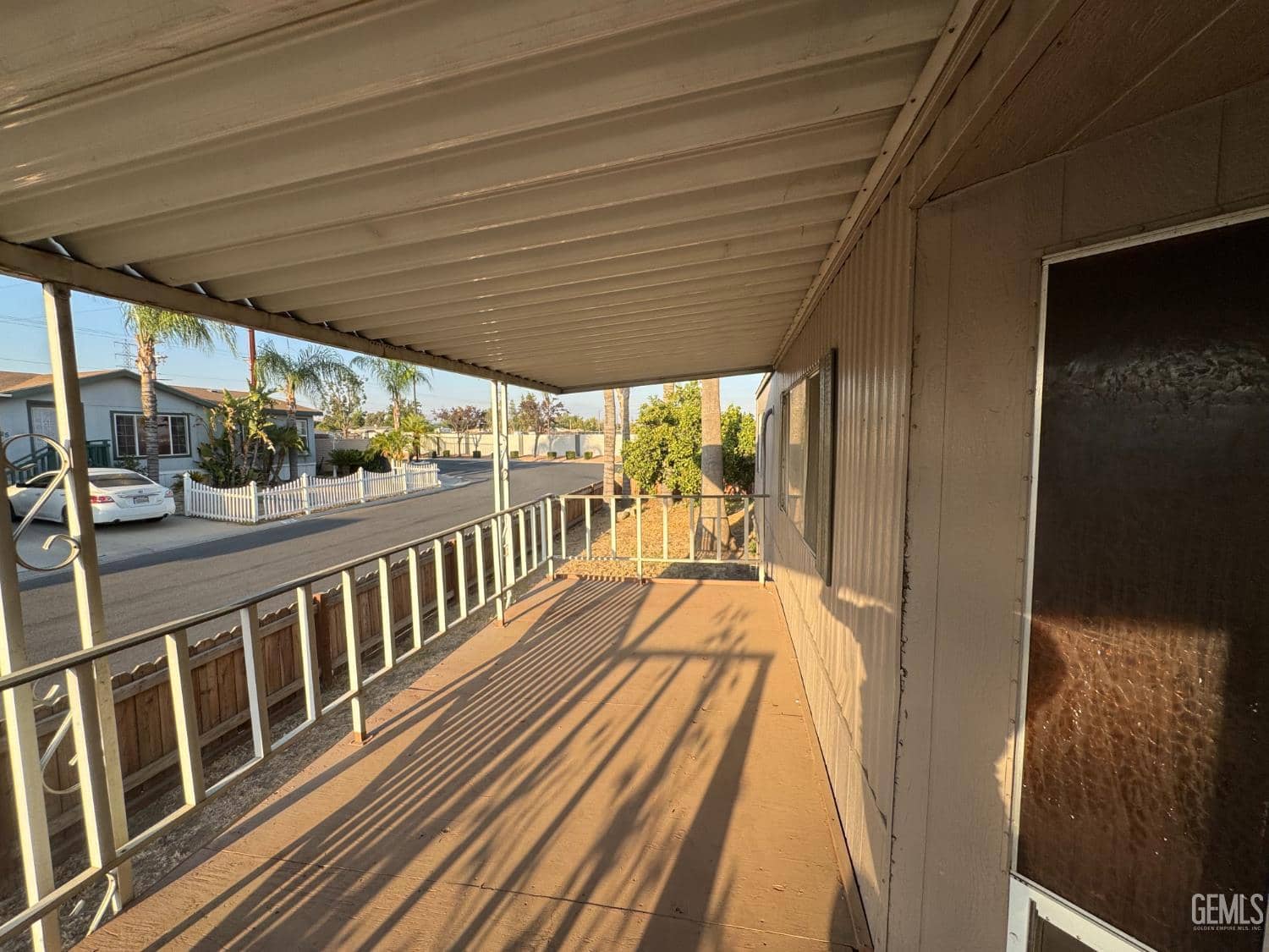 6601 Eucalyptus — photo 4