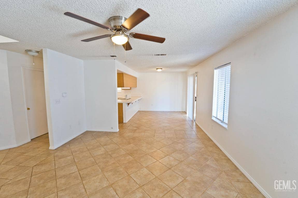6513 Pine View Drive — photo 2