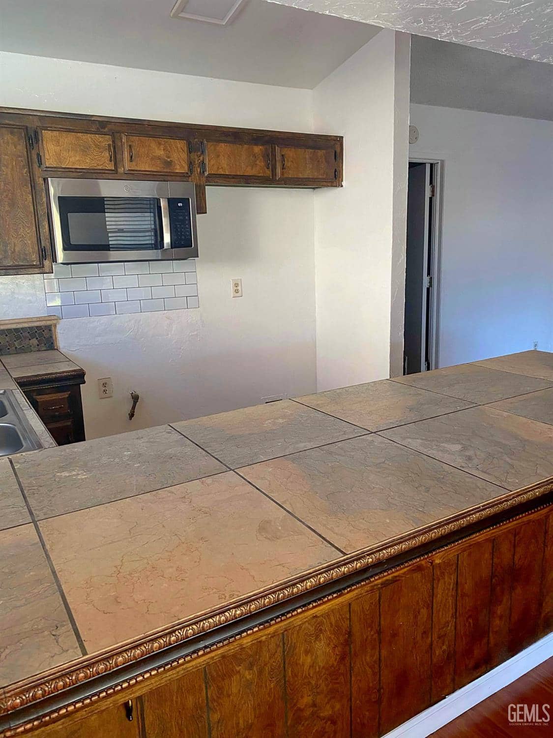 5913 Stone Bridge Lane — photo 5