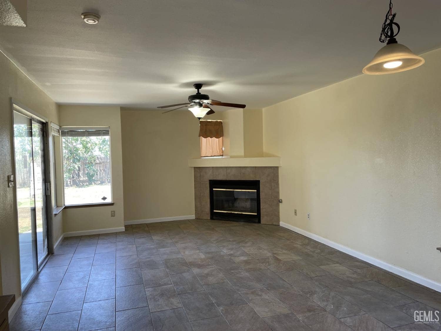 6213 Quaking Aspen Street — photo 4