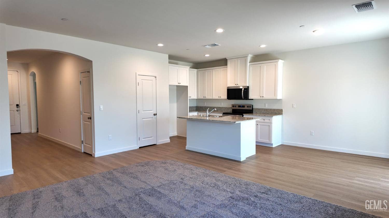 6114 Banner Court — photo 2