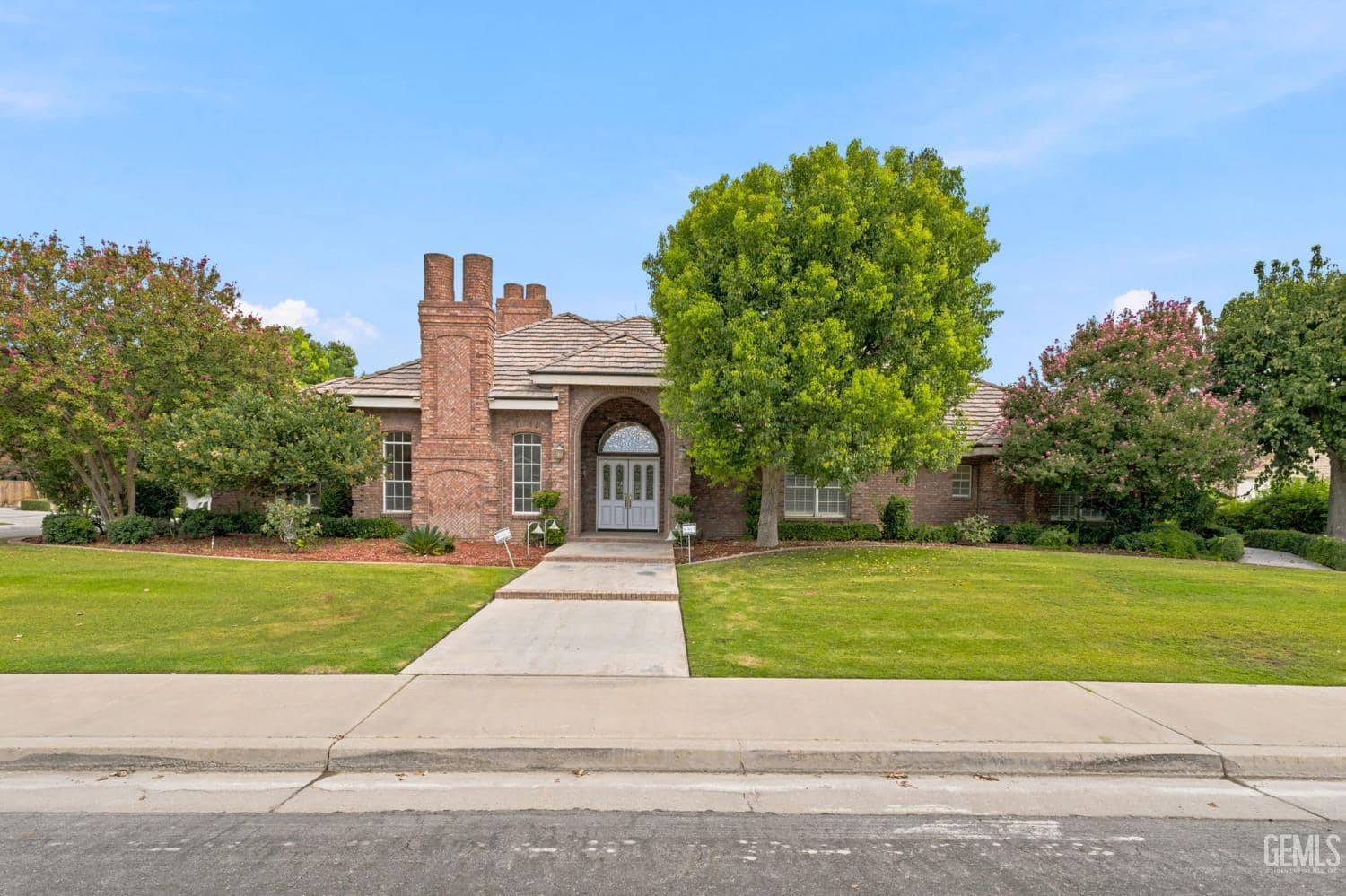 9008 Serrant Court — photo 5