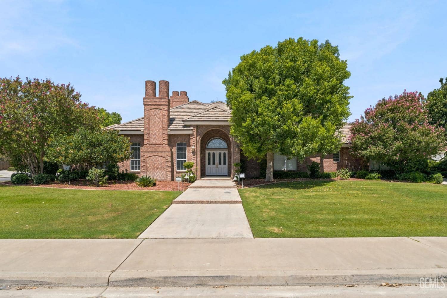 9008 Serrant Court — photo 3