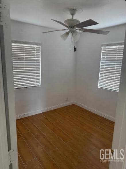 528 Knotts Street — photo 3