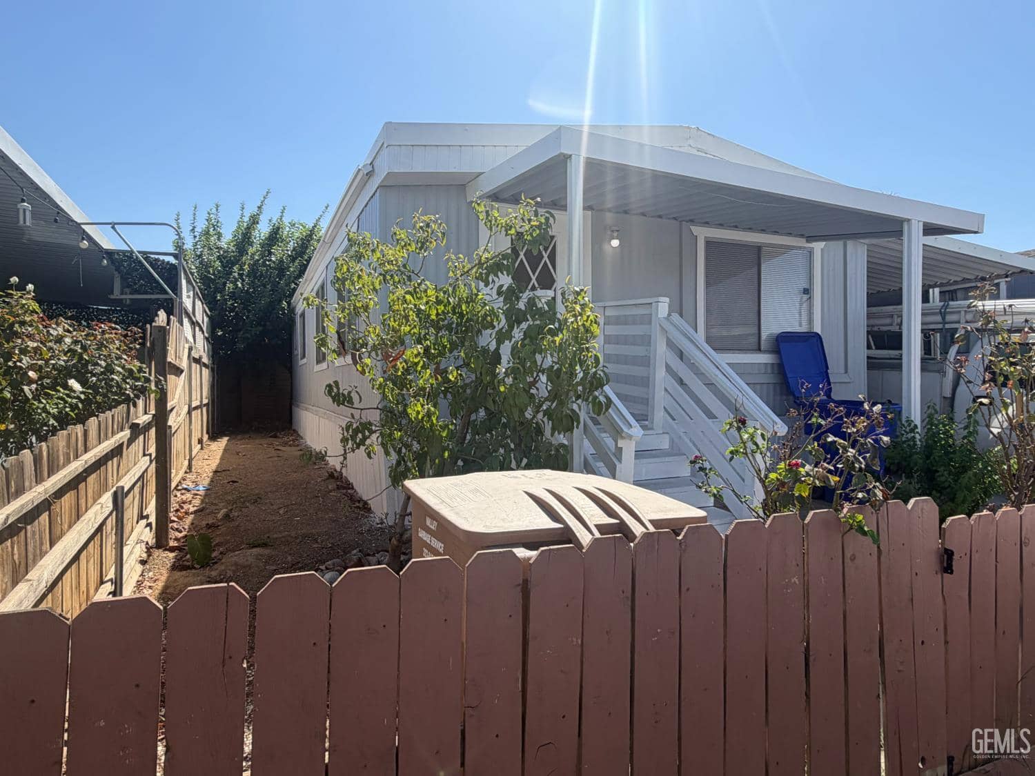 6601 Eucalyptus Drive
