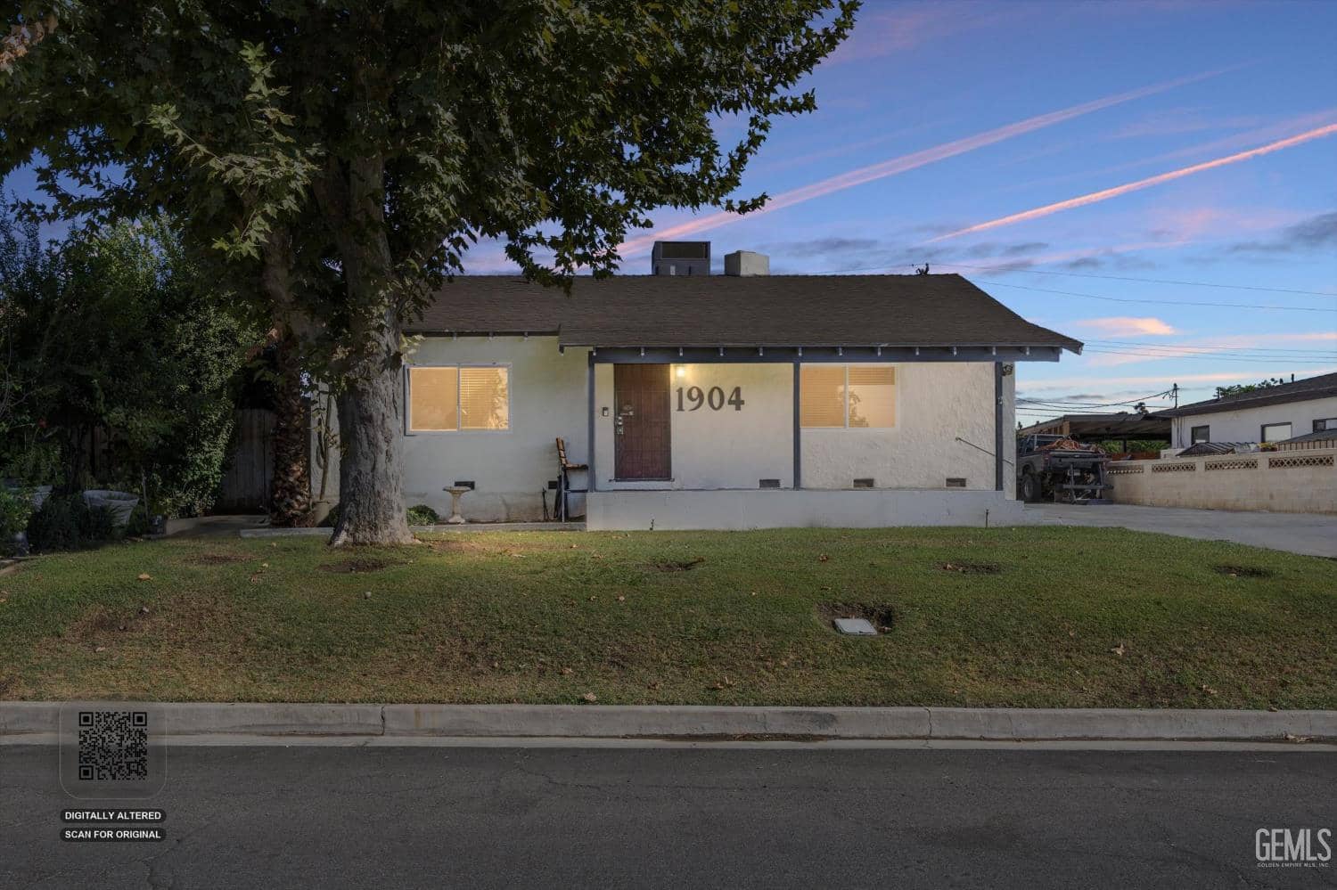 1904 Radiance Drive