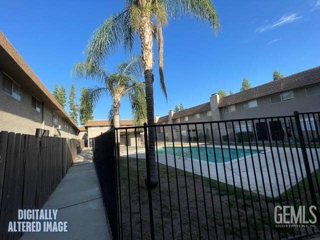5101 Hunter Avenue — photo 2