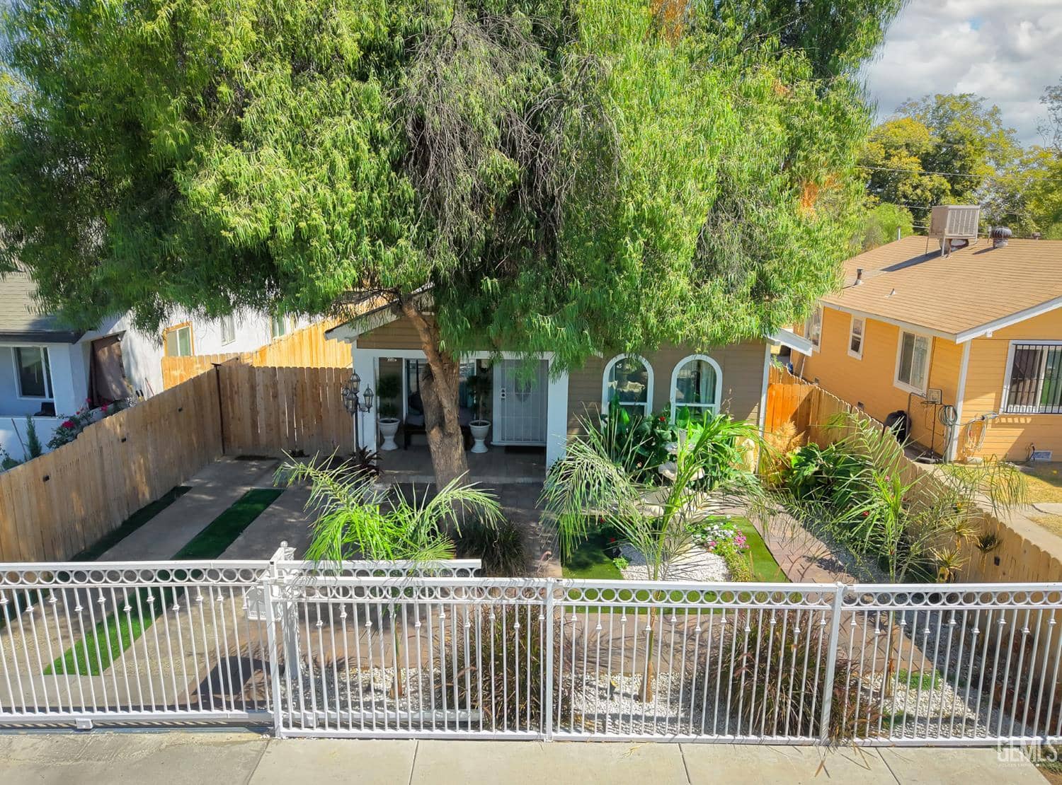 710 R Street