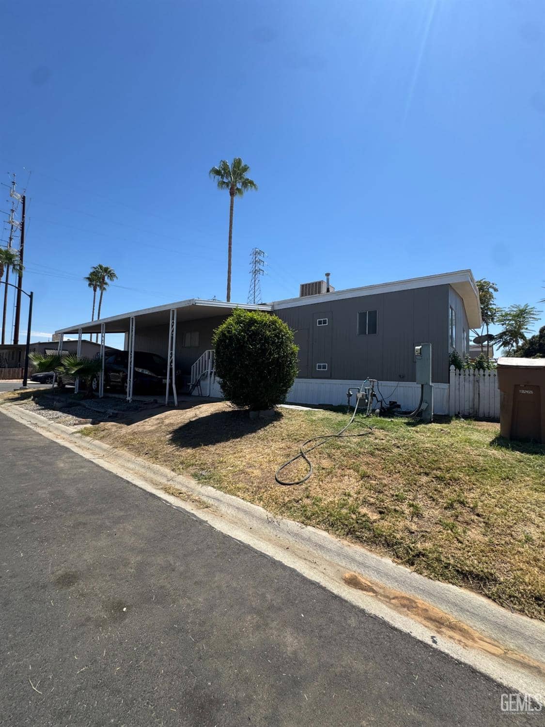 6601 Eucalyptus Drive