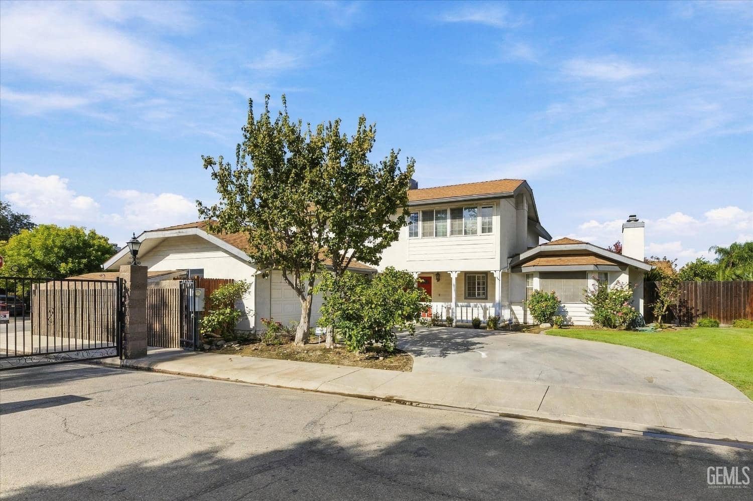 5700 Panorama Crest Drive — photo 2