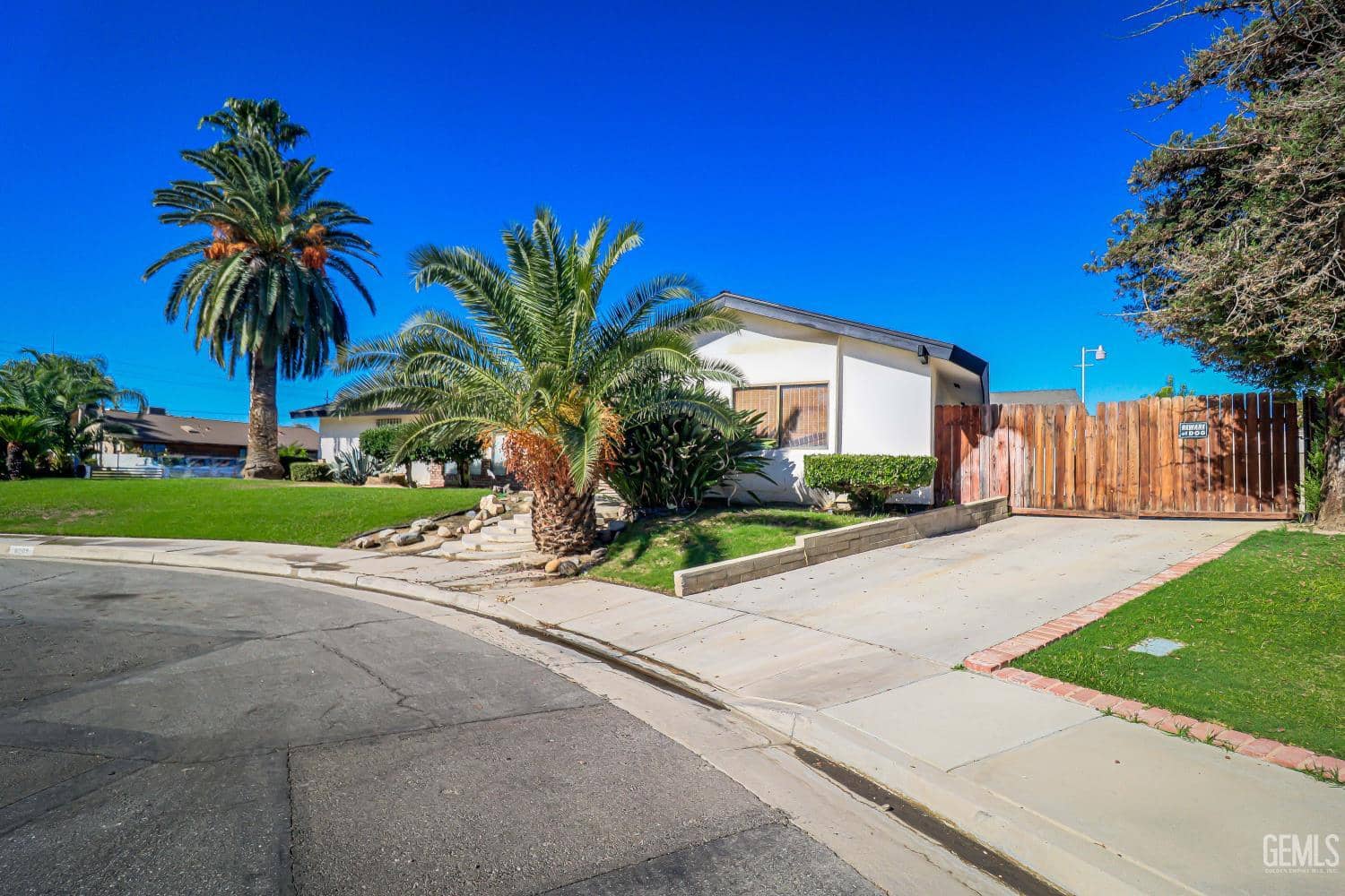 6209 Lou Court — photo 3