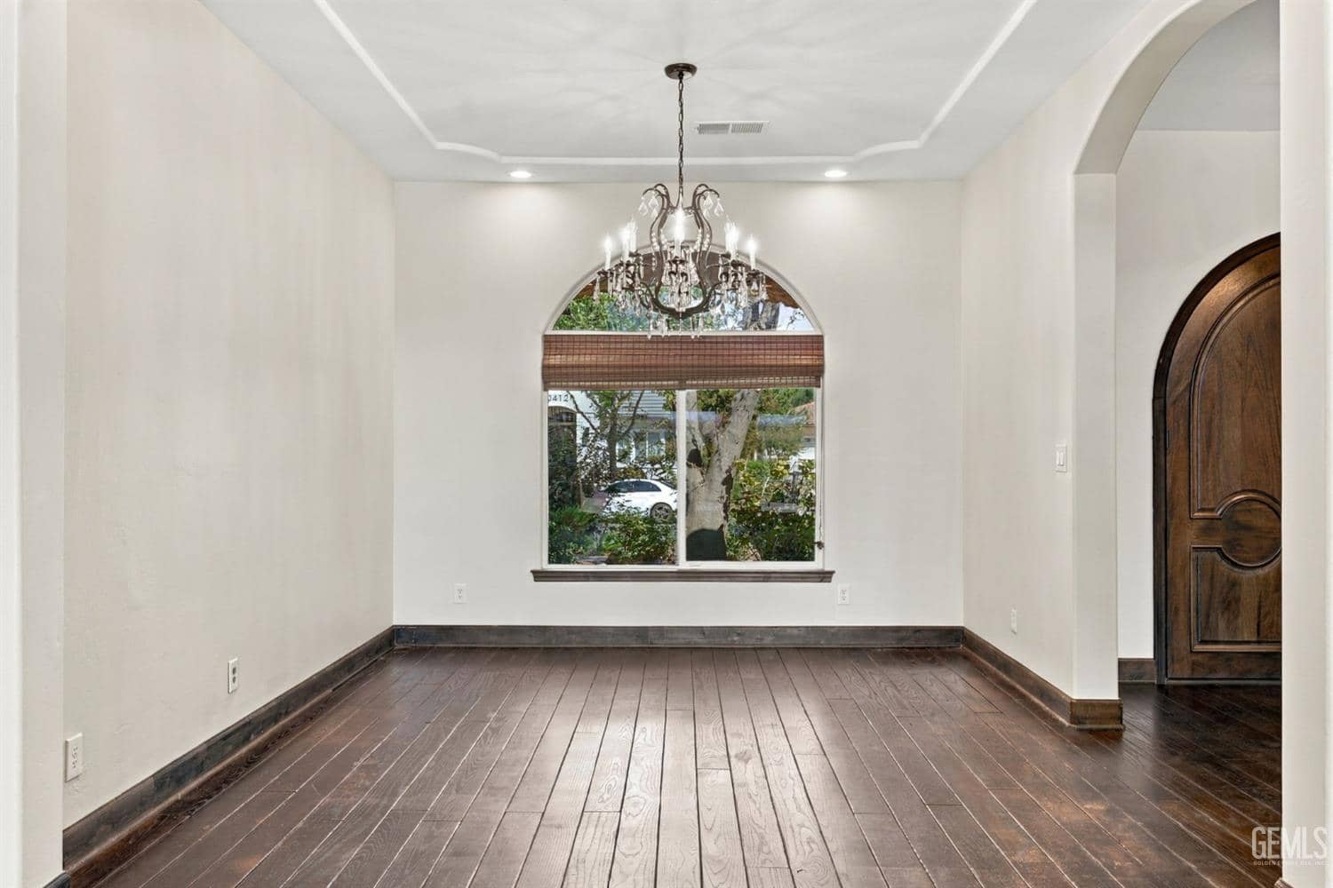 10409 Hinderhill Drive — photo 3