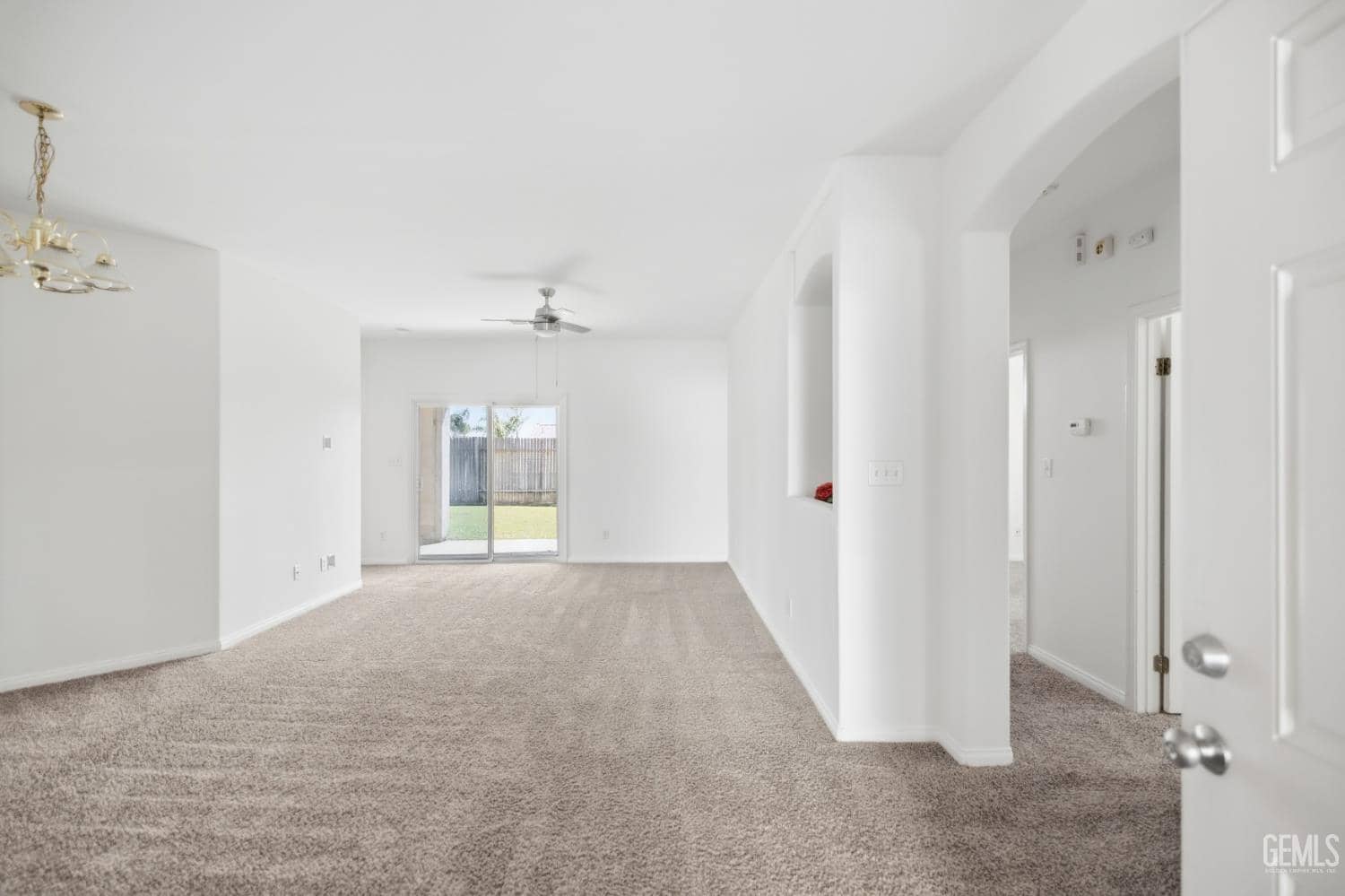 9009 Sentido Drive — photo 6