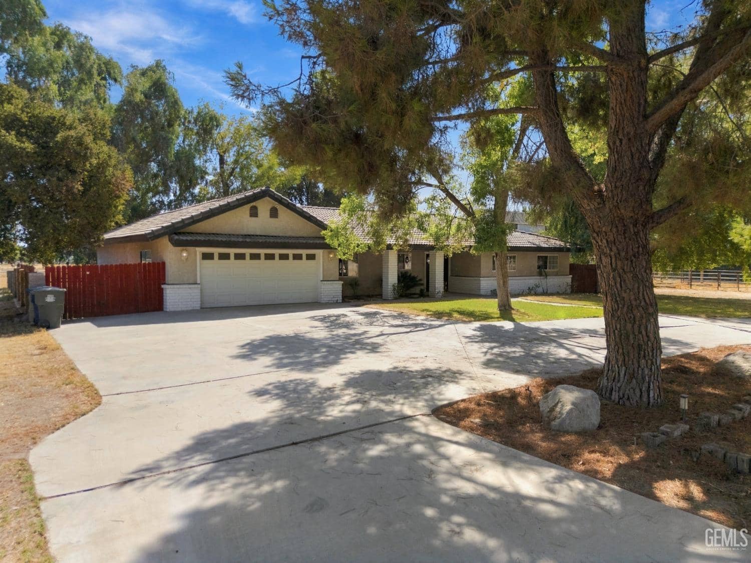 13816 Billie Street
