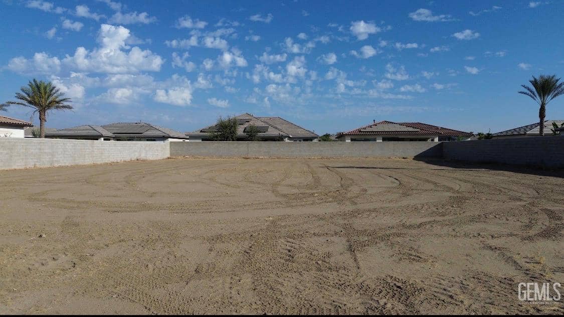 12428 Cornelia Way — photo 2