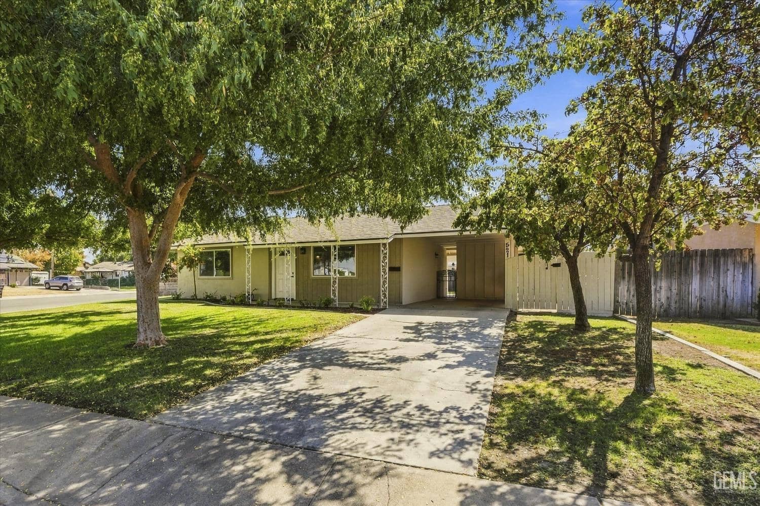 521 Oak Fair Way — photo 3