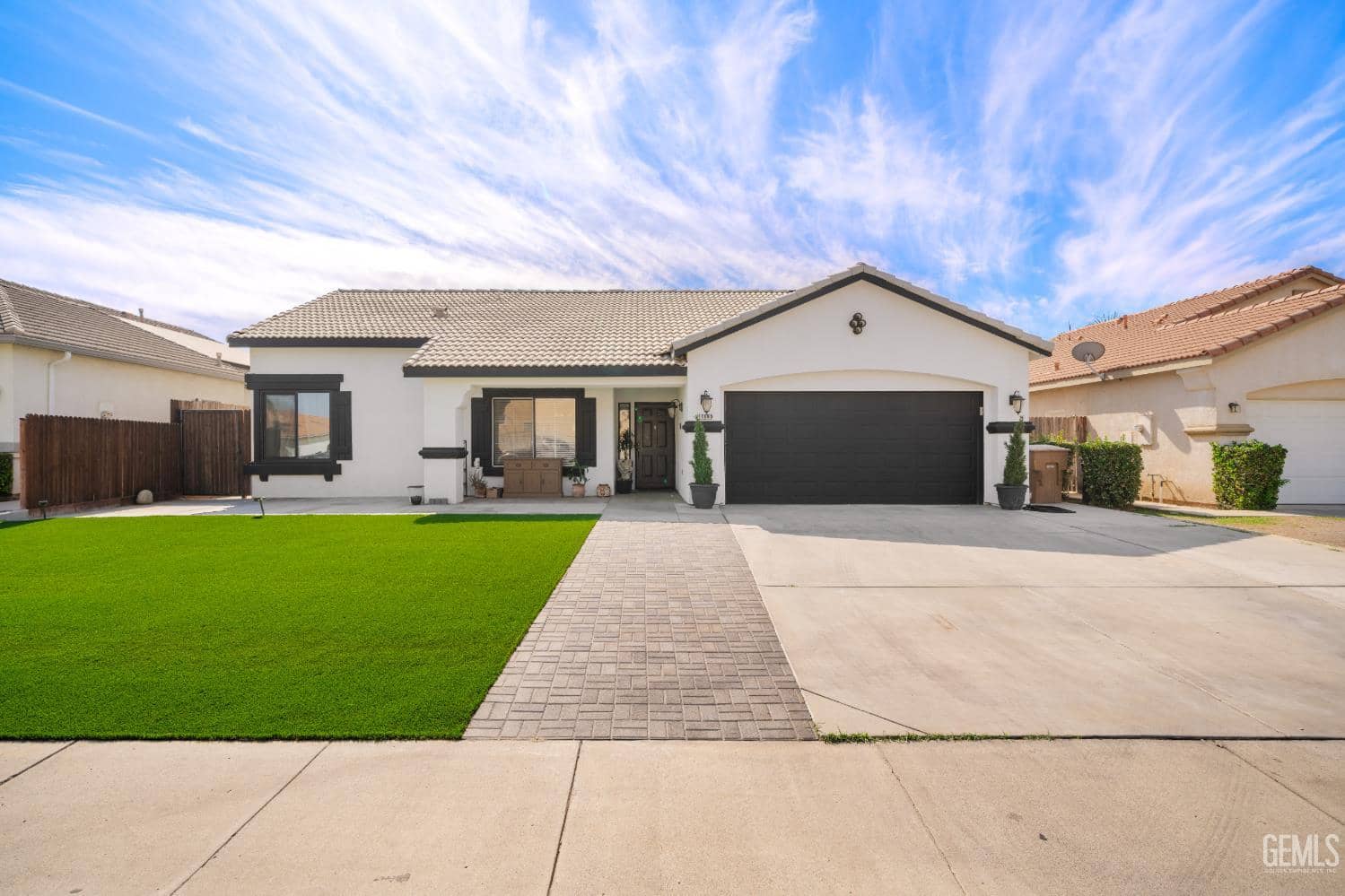 11805 Sturgeon Creek Drive — photo 2