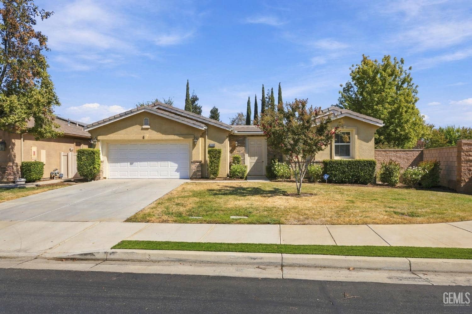 10306 Vale Royale Drive