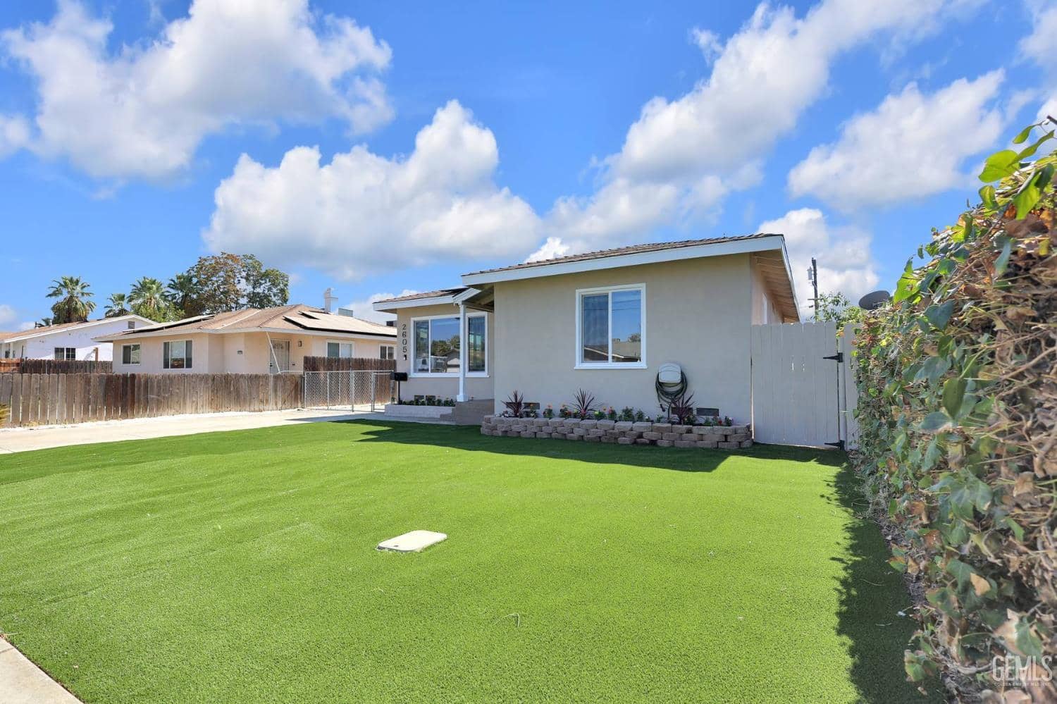 2605 Cleveland Way — photo 2