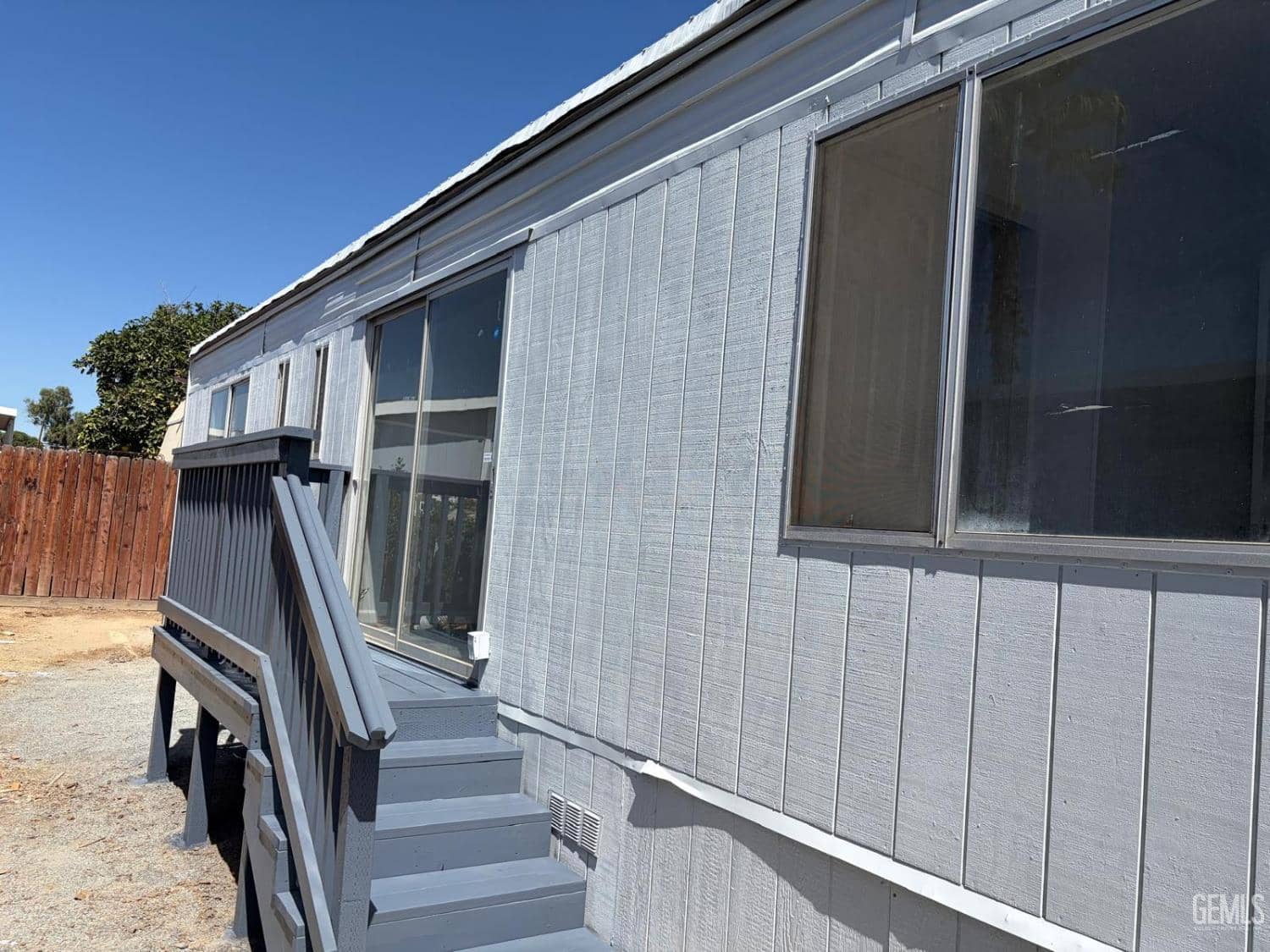 6601 Eucalyptus Drive — photo 3