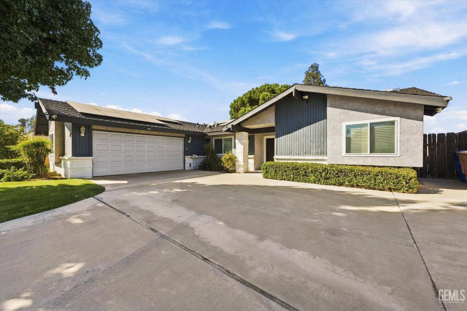 5900 Dorset Drive — photo 3