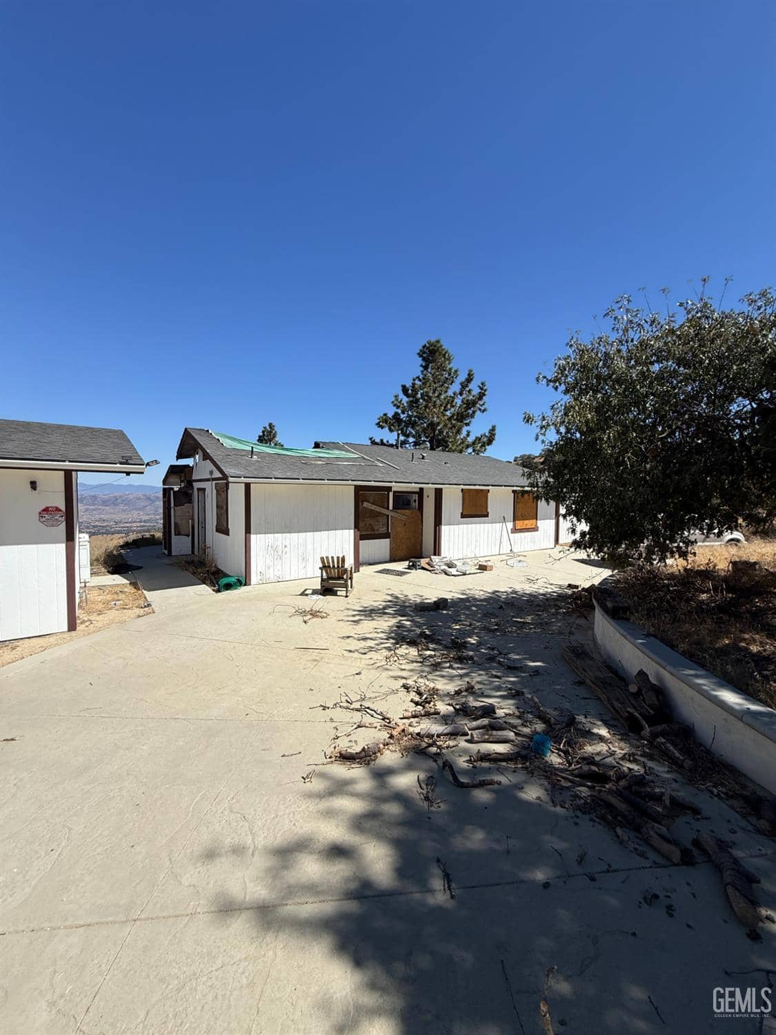 17050 Matterhorn Drive — photo 3