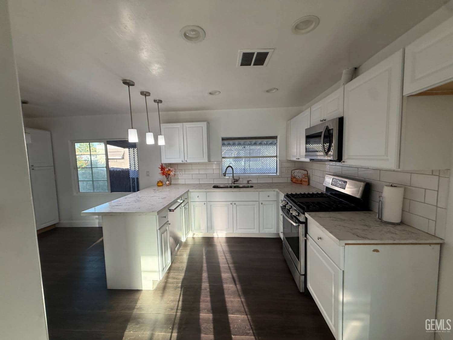 125 Cedarwood Lane — photo 3