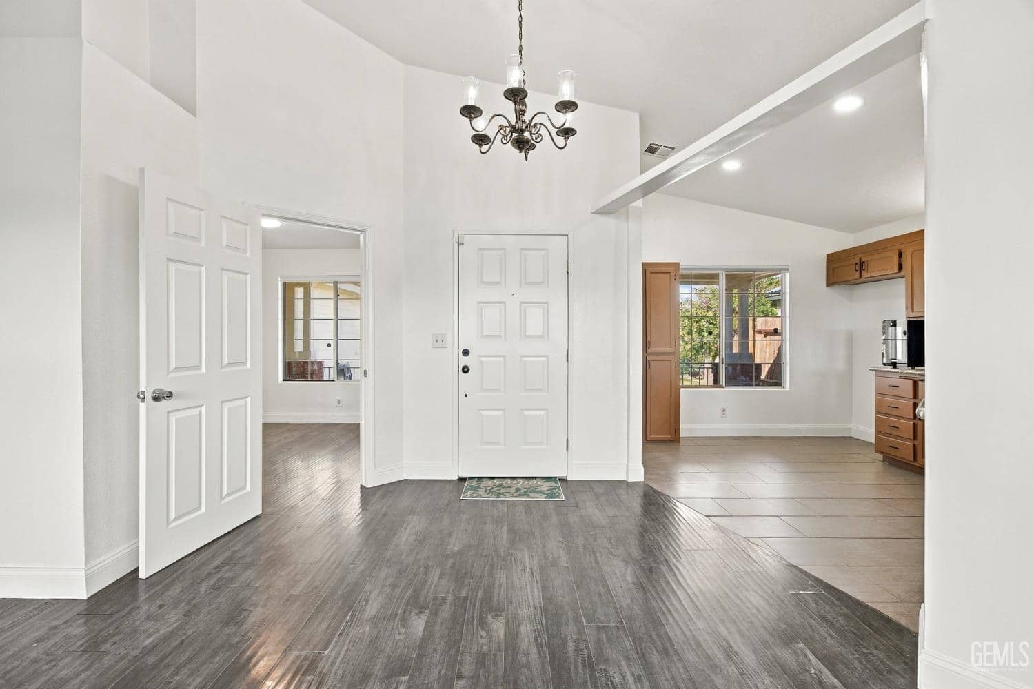 11609 Hannah Denise Avenue — photo 5
