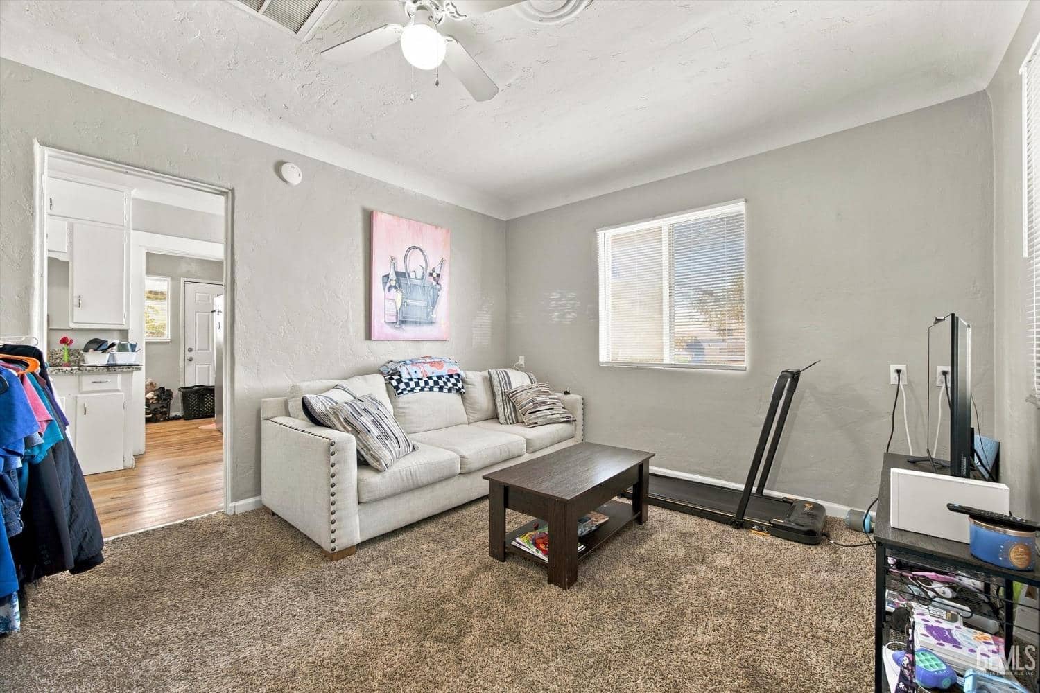 429 Wilson Avenue — photo 4