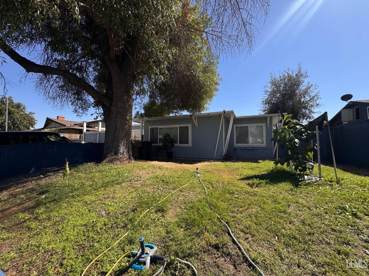 3029 Crestline Road