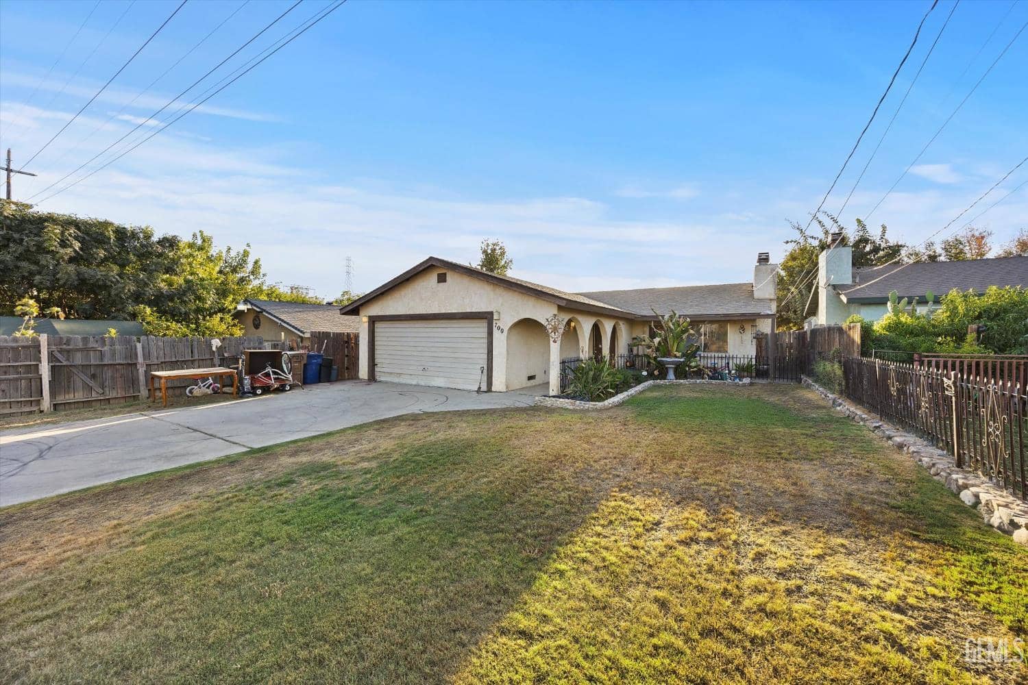 700 Brentwood Drive