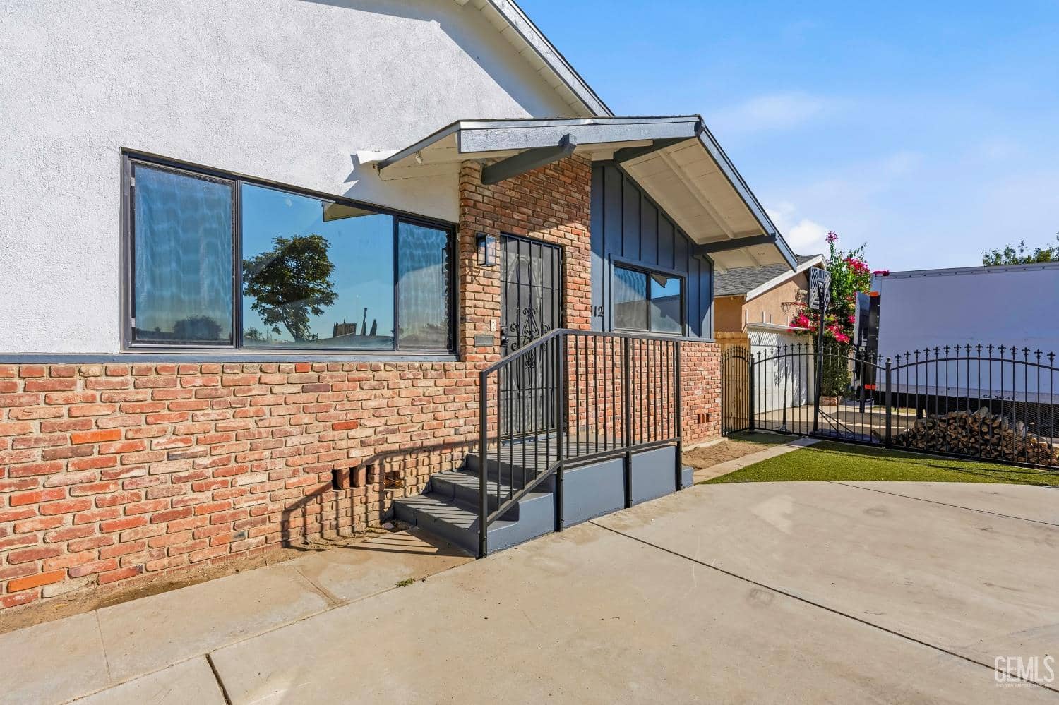 112 Sequoia Drive — photo 5